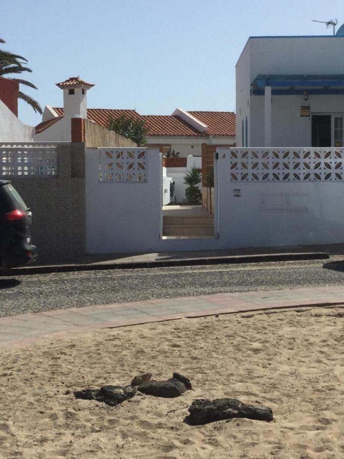 Cozy, Beach House , By Mahbovillas La Oliva Kültér fotó